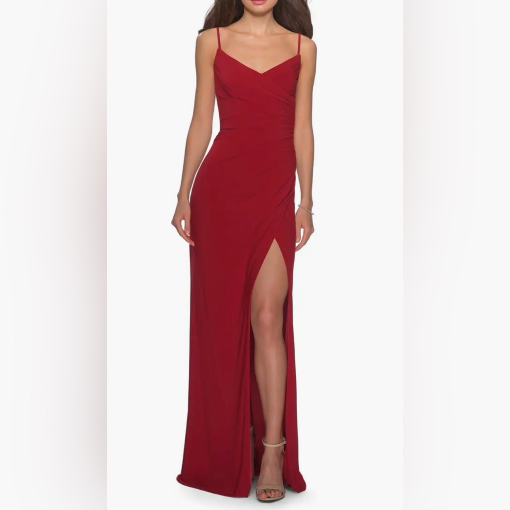 La Femme Ruched Jersey Trumpet Gown In Deep Red Size 00 Nwt